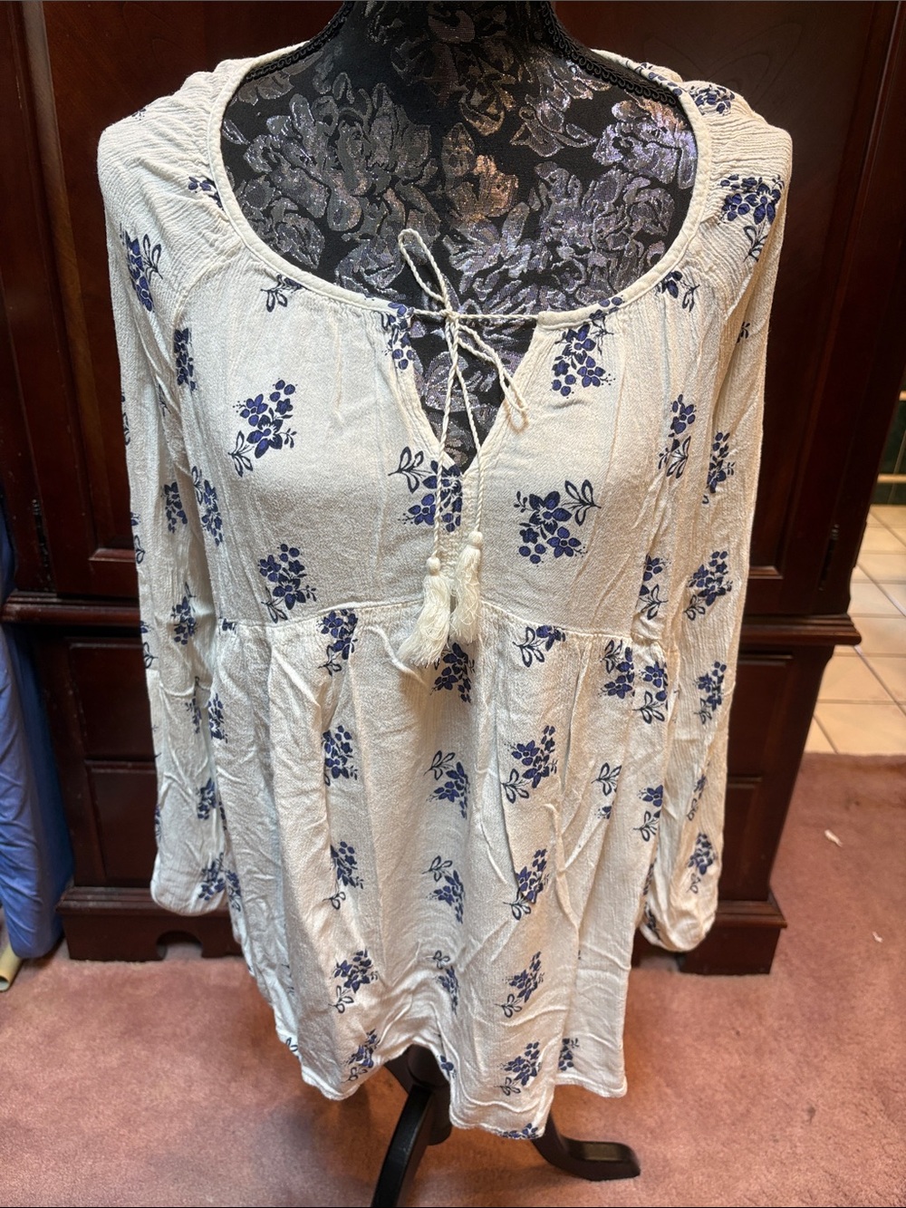 Old Navy Cream Peasant Tunic with Navy Floral Print